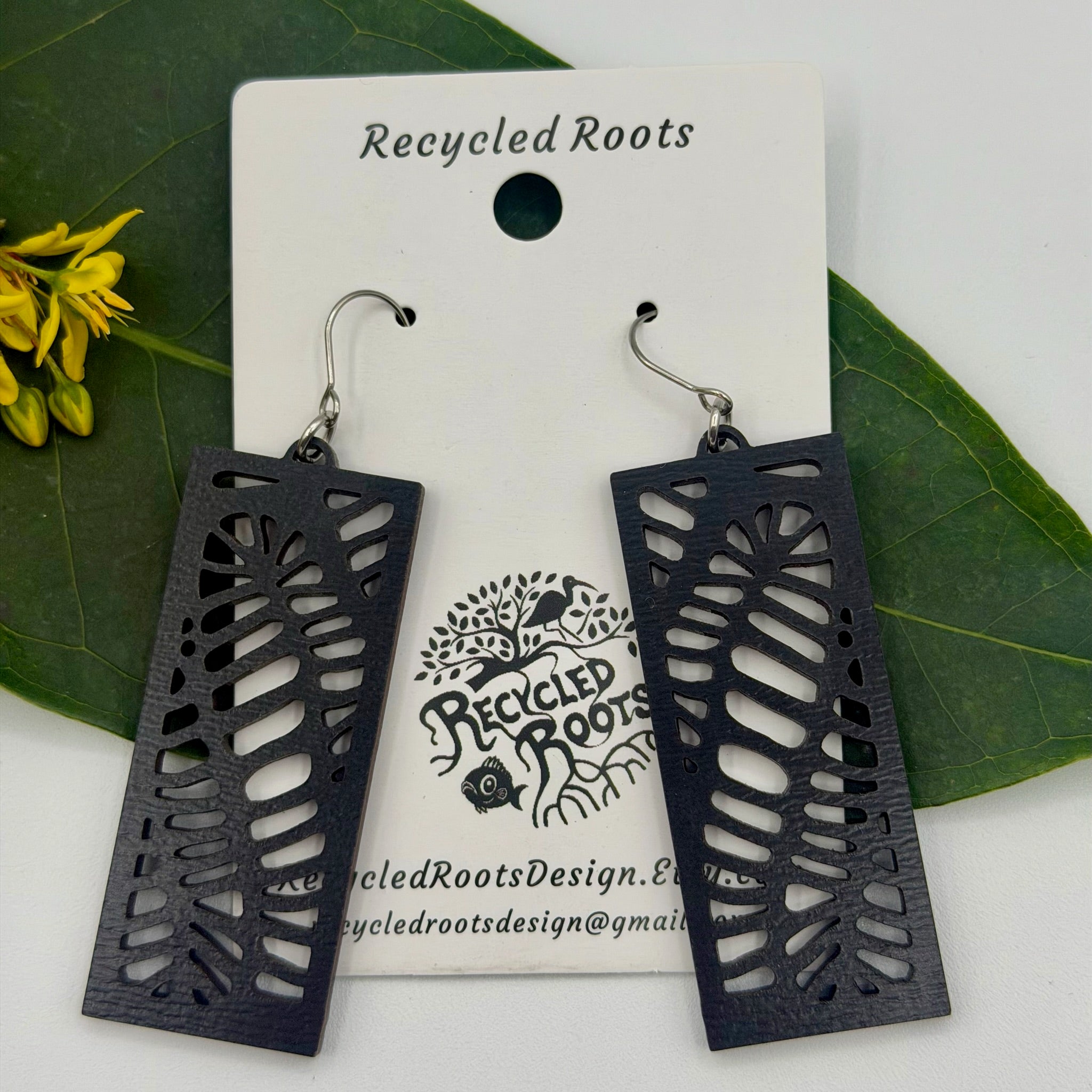 Recycled Roots Lobo Earrings
